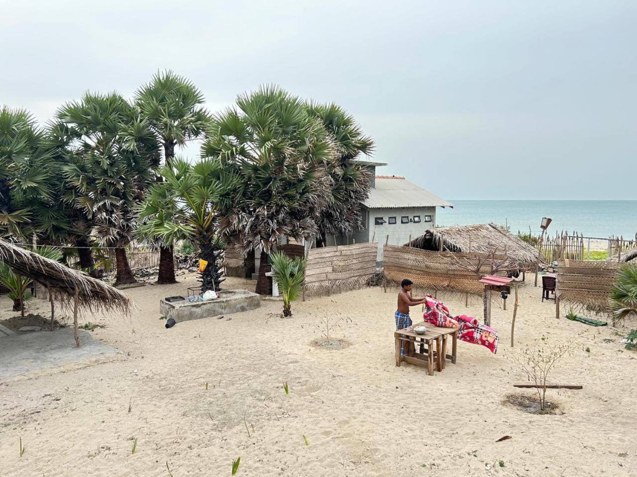 Delft Jeyam Resorts Delft East Eksteriør bilde